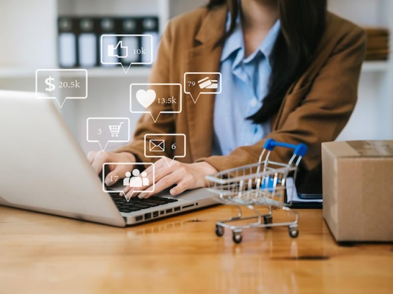 woman-start-up-small-business-owner-writing-address-cardboard-box-workplacesmall-business-entrepreneur-sme-freelance-asian-woman-working-with-box-home_533890-2727